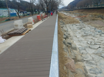 금산읍 군도1호(양지1리) 보행데크 재해복구공사